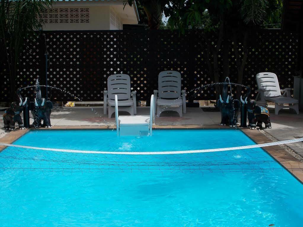 Bee Nat Garden Resort Strand Bang Rak Exterior foto